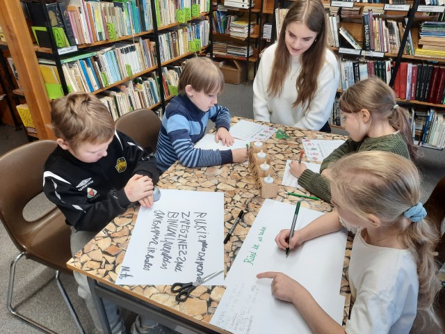 Baltās dienas dzejas darbi